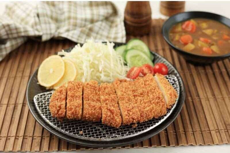 Delicious Chicken Katsu with Salads.