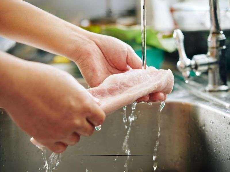 Rinsing Goat Meat 