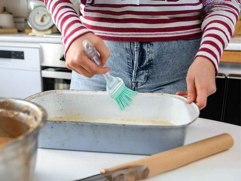 Greasing a Dish 