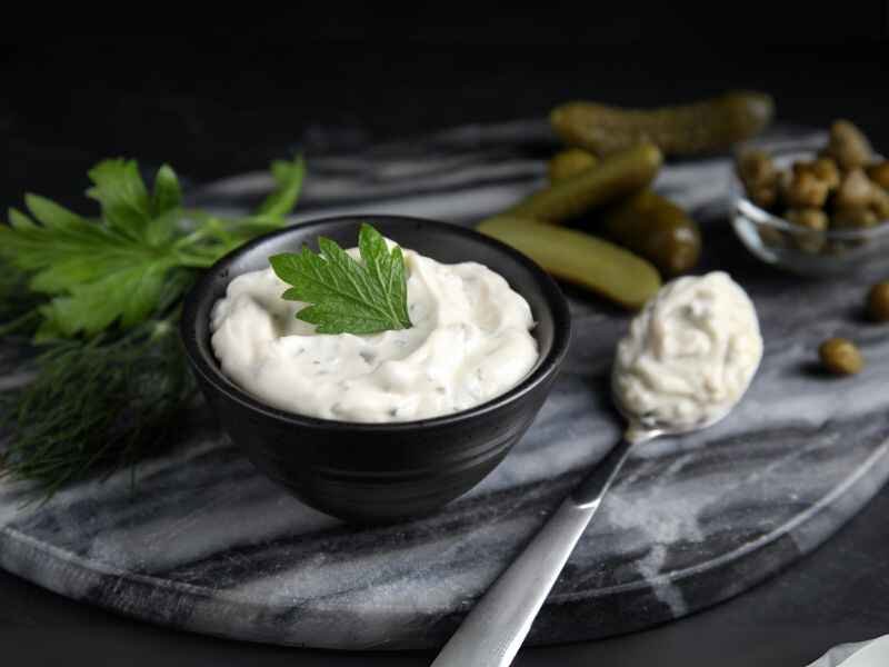 Gluten-Free Dill Pickle Dip For Tangy, Creamy, Perfect for Pickle Lovers!