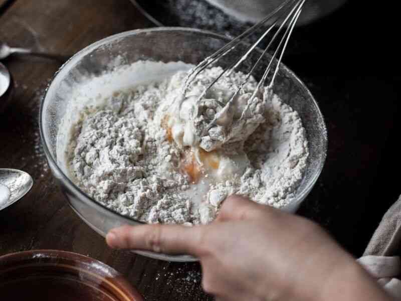 Mix together the flour, baking powder, and salt in a large mixing bowl