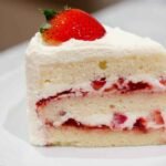 Vanilla Cake with Strawberry Filling