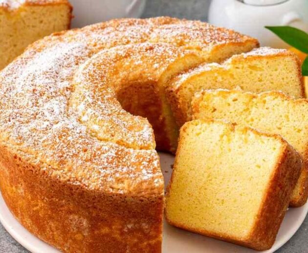 Paula Deen Pound Cake