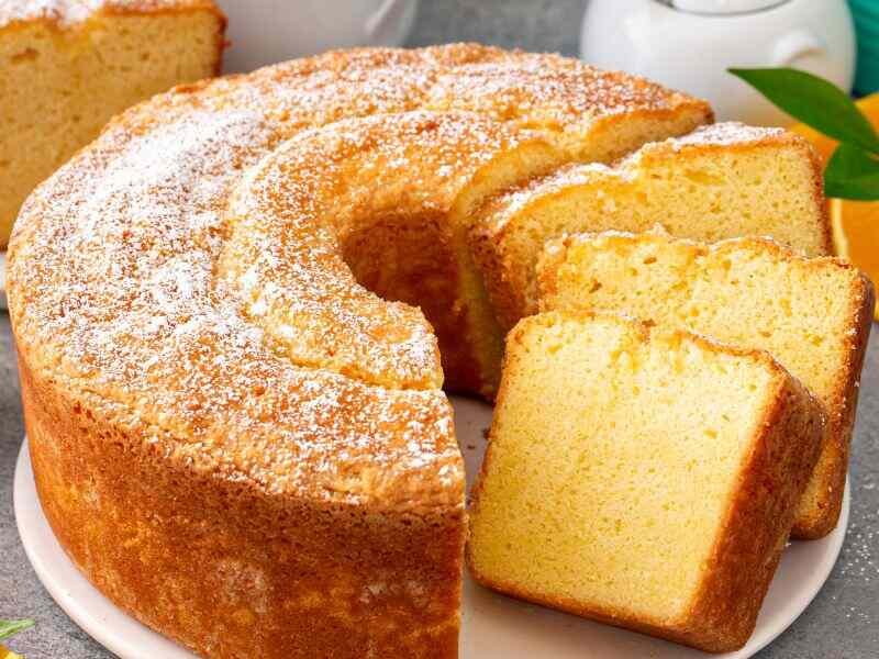 Paula Deen Pound Cake