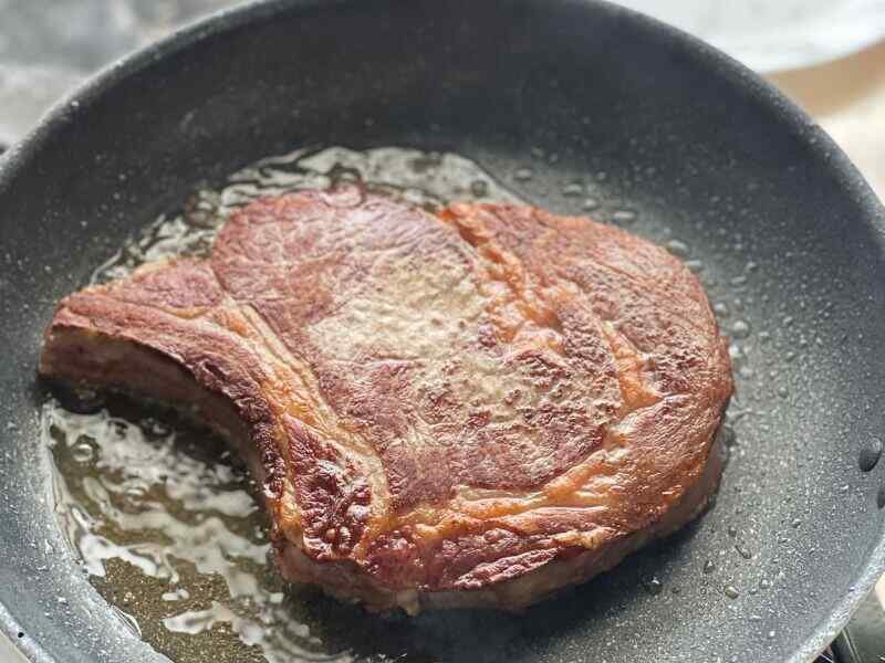 cook the beef steak