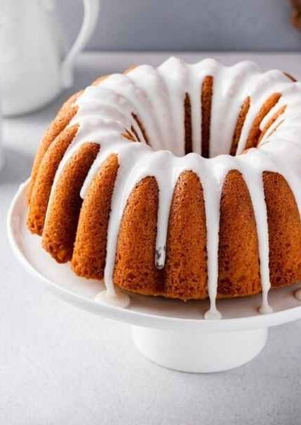 Vanilla Glaze Pound Cake