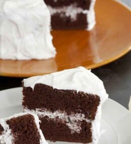 Chocolate Cake with Vanilla Icing