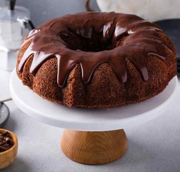 chocolate cream cheese pound cake