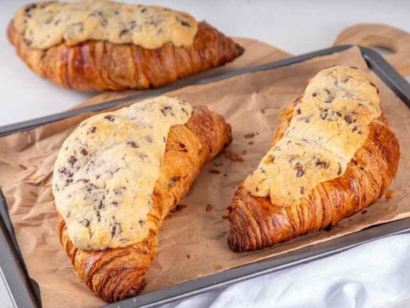 Bake Cookie Croissant