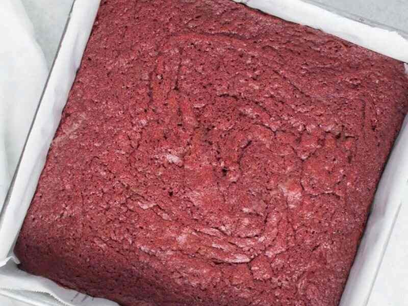 Allow the brownies to cool in the pan