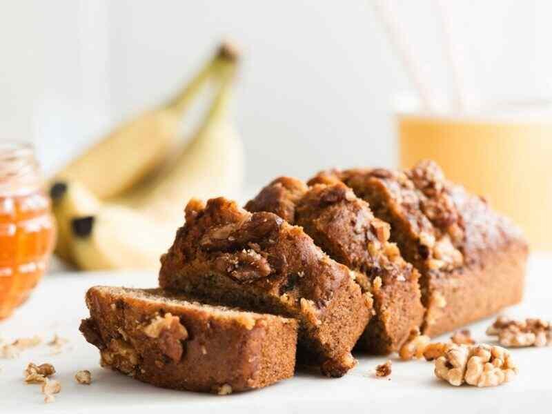 slice Paula Deen Banana Bread