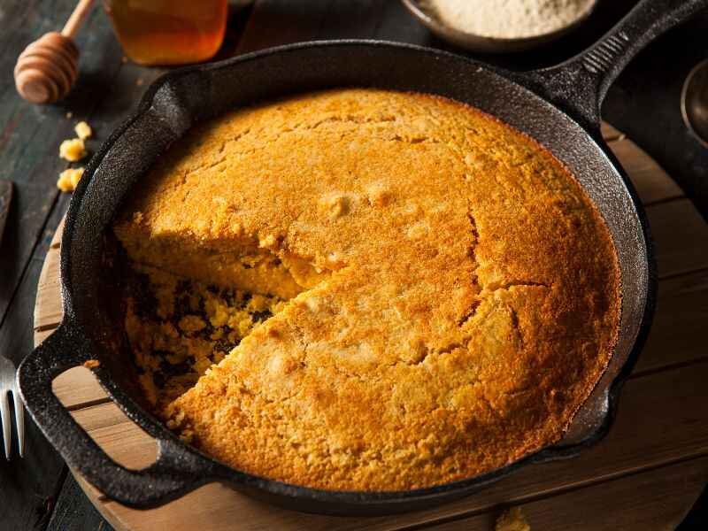 Buttermilk Cornbread Recipe